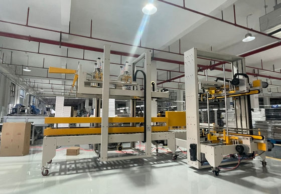 Máquina de embalagem de vedação lateral de alta precisão Máquina de embalagem automática de cartão